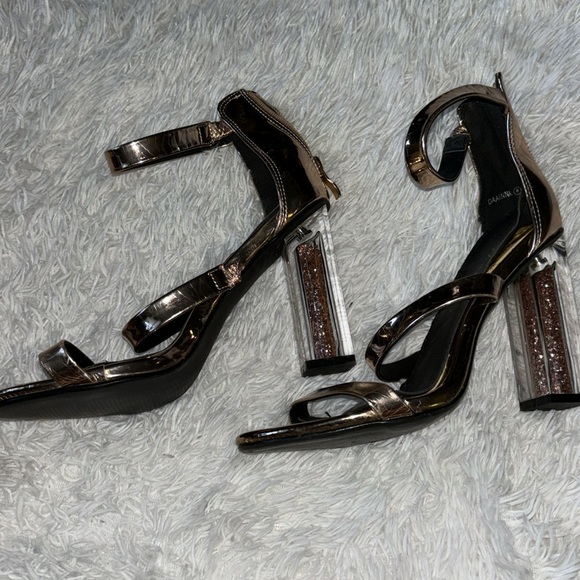 BOGO- Rose gold sparkly shoes - Picture 3 of 5